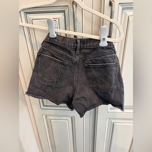 Old navy high- rise black jean shorts